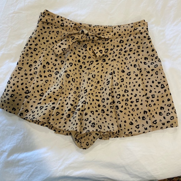 Sunday Best Westley Short - Picture 5 of 10